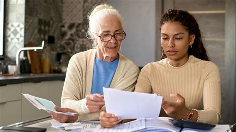 Kimberly Palmer: Smart steps to take when helping your grandchildren financially